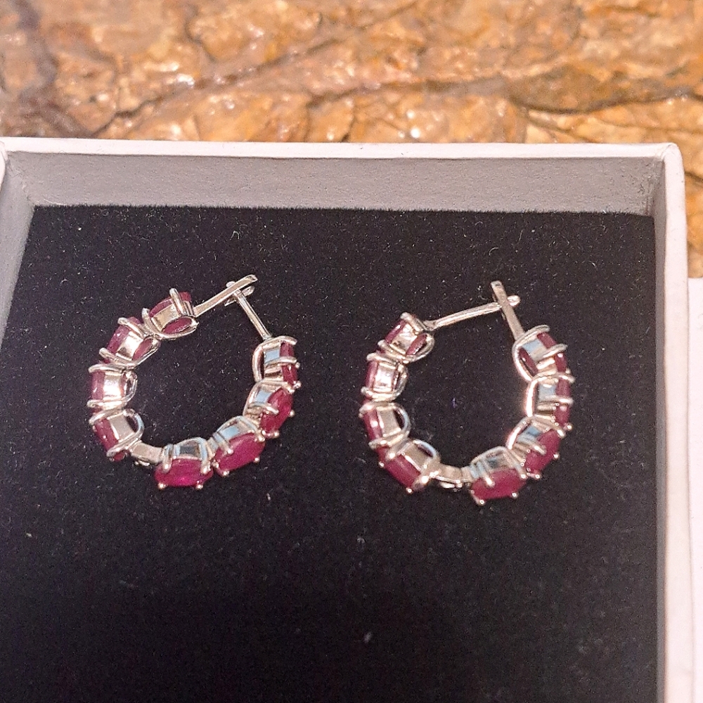 14kwgp over 925 sterling silver unheated Rhodolite Garnet NWOT